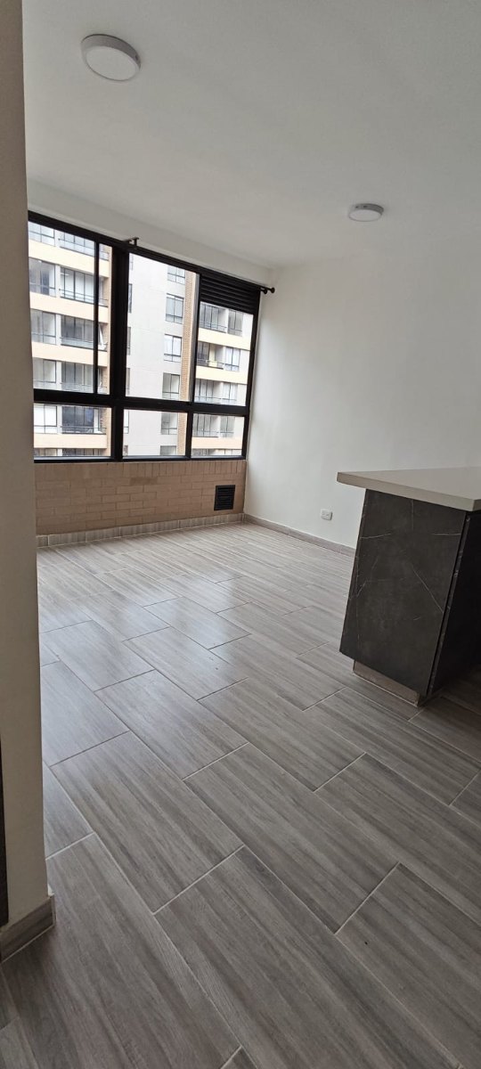 Cl. 183 #70-98, Bogotá, Colombia 3